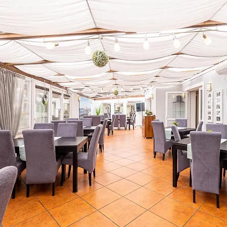 Hotel Krynica Krynica Morska