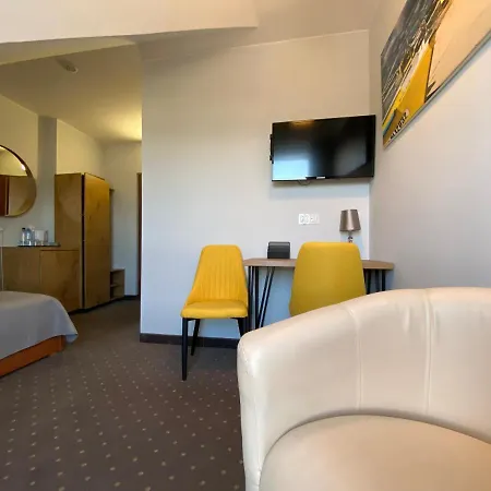 Hotel Krynica 3*
